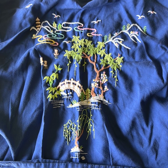 VTG Chinese Robe - Picture 6 of 8